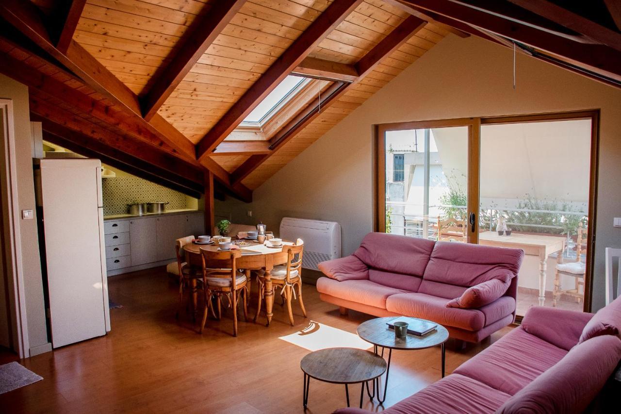 Country Style Attic In The Heart Of Preveza Apartment Luaran gambar