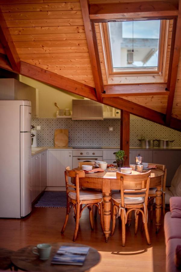 Country Style Attic In The Heart Of Preveza Apartment Luaran gambar